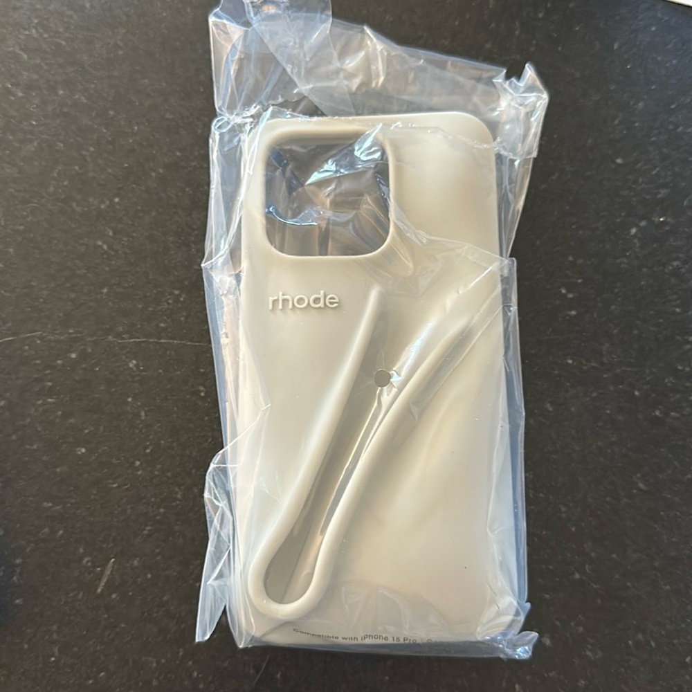 Rhode iPhone 15 pro case